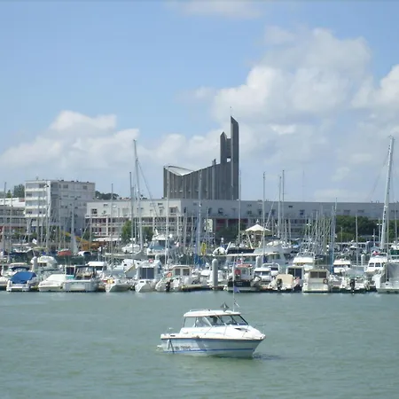 Apartment Studio A 500m De La Plage *